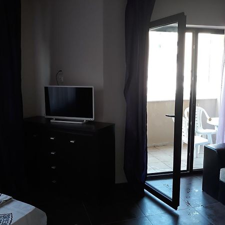 Private Apartments In Hotel Dolce Vita โกลเดน แซนส์ ภายนอก รูปภาพ
