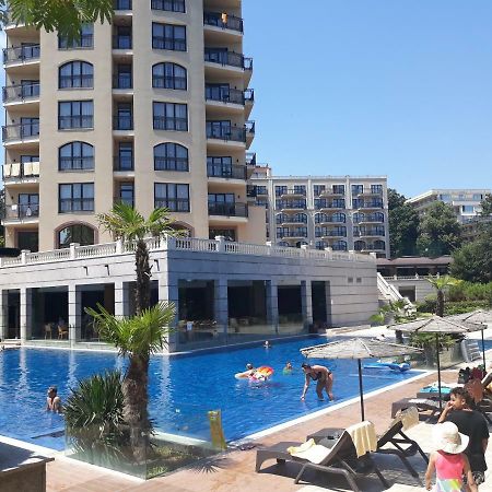 Private Apartments In Hotel Dolce Vita โกลเดน แซนส์ ภายนอก รูปภาพ