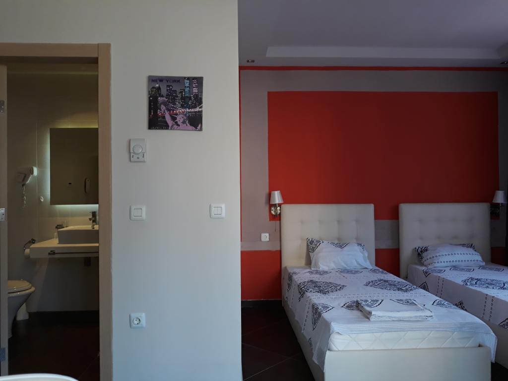 Private Apartments In Hotel Dolce Vita โกลเดน แซนส์ ภายนอก รูปภาพ