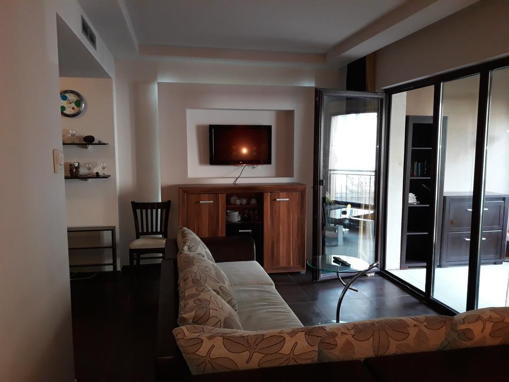 Private Apartments In Hotel Dolce Vita โกลเดน แซนส์ ภายนอก รูปภาพ