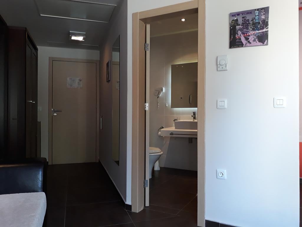 Private Apartments In Hotel Dolce Vita โกลเดน แซนส์ ภายนอก รูปภาพ